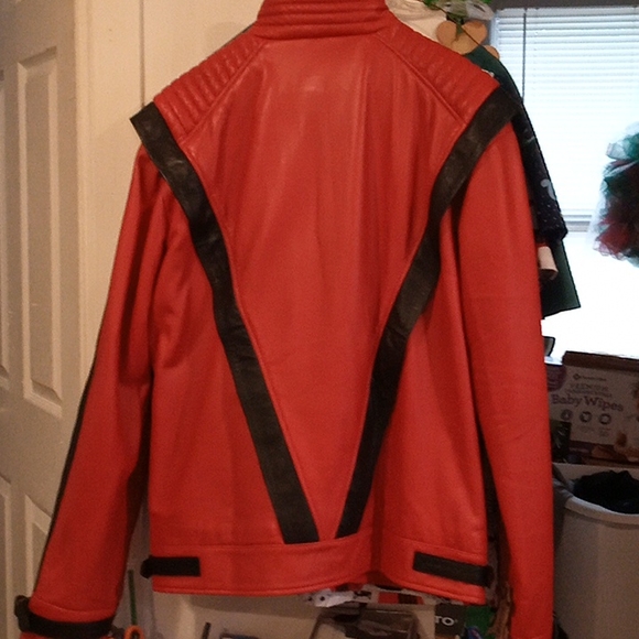 Michael Jackson Thriller Jacket - Picture 2 of 12